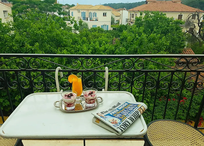 Hotel Galaxidi