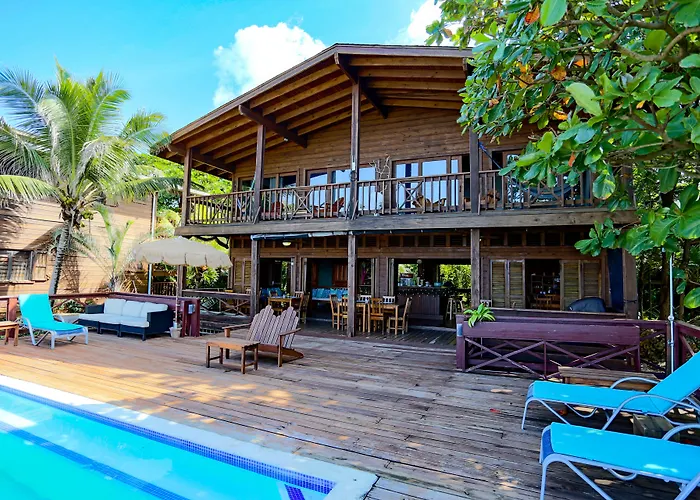 Cocolobo Resort