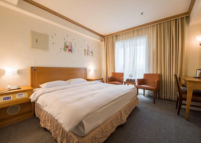 River Inn Kenting