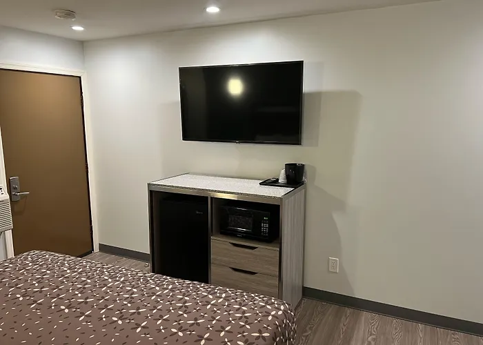 112 Motel