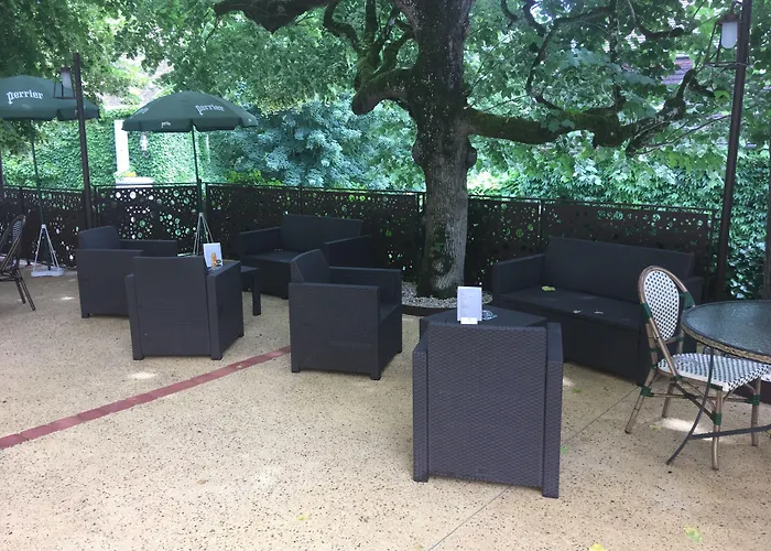 Hotel Restaurant Plaisance-Piscine Couverte Et Chauffee- Proche Sarlat-
