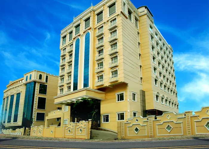 Shenbaga Hotel And Convention Centre