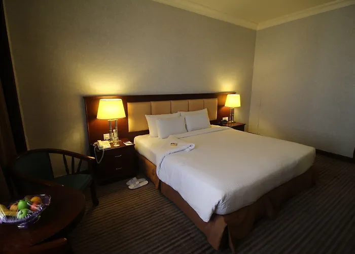 Grand Riverview Hotel