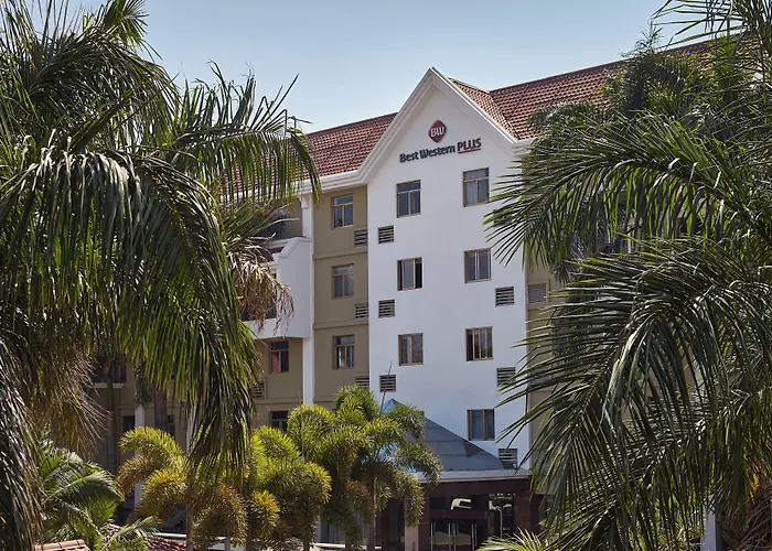 Best Western Plus Paramount Hotel