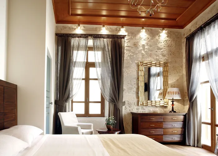 Leo Hotel