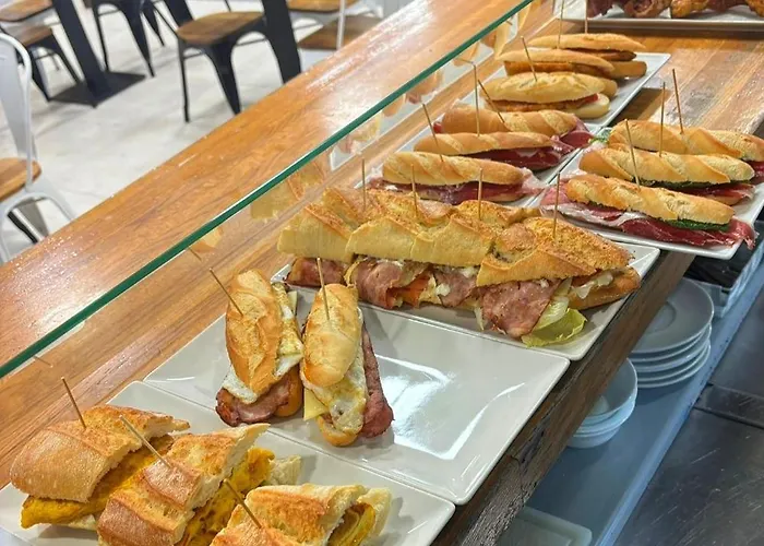 Hotel Lauxeta Berria