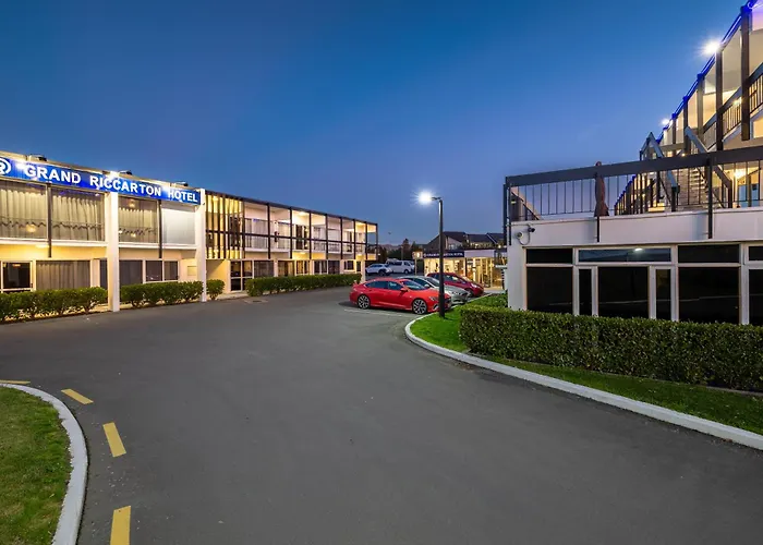 Grand Riccarton Hotel