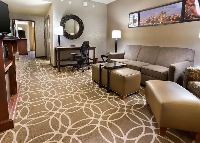 Drury Inn & Suites Louisville North