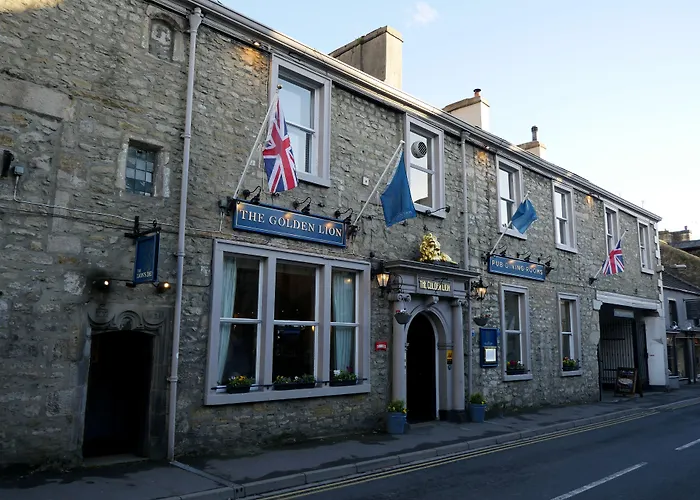 The Golden Lion At Settle