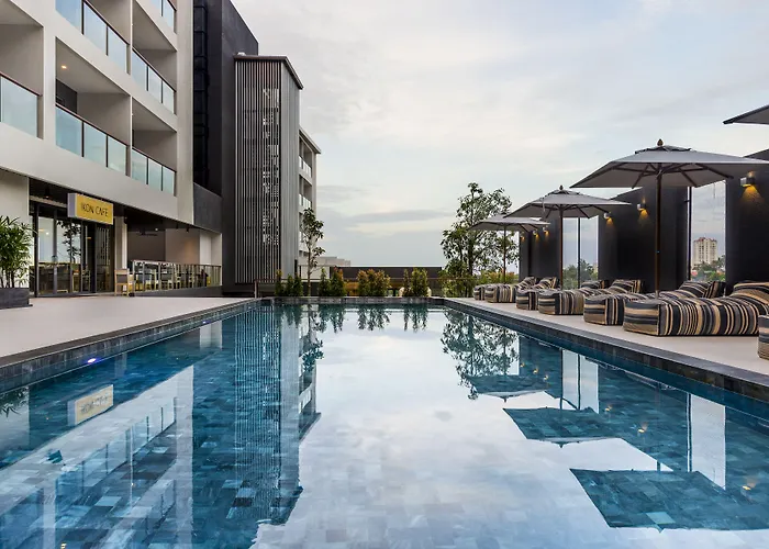 Hotel Ikon Phuket - Sha Extra Plus