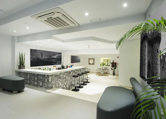 Elite Hotel