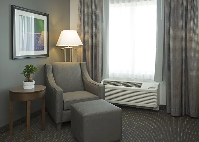 Wingate By Wyndham Calgary Airport