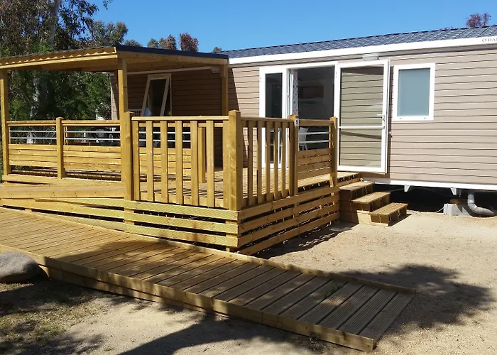 Camping La Pinede