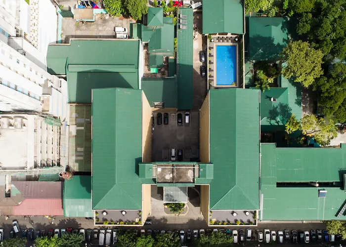 Tropicana Suites