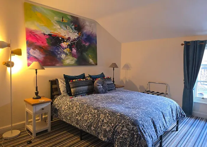 Honeymoon Suite - The Unicorn Hotel