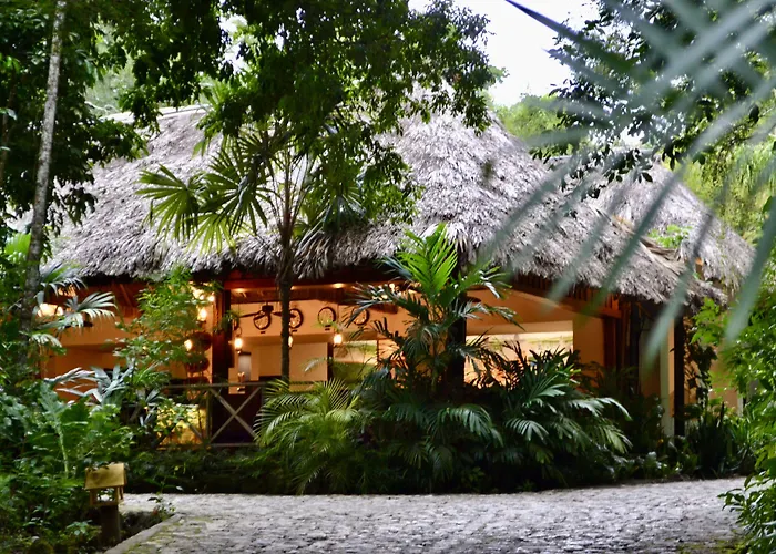 Hotel Jungle Lodge Tikal