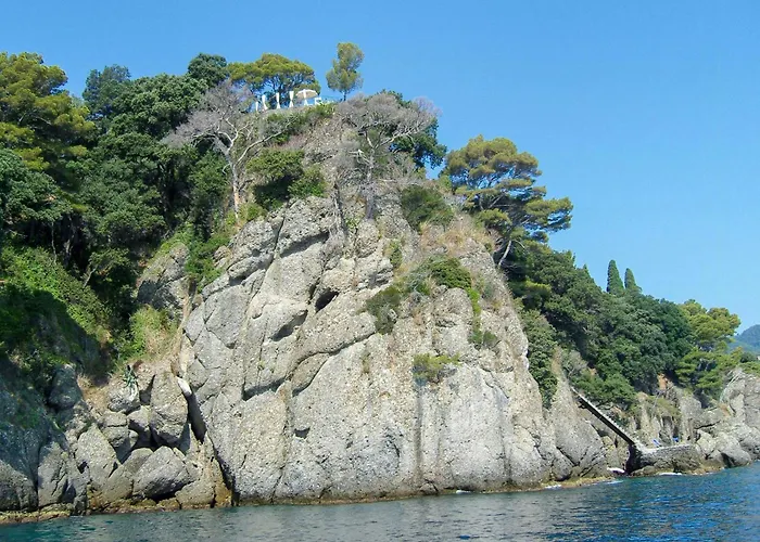 Design Villa With Private Sea Access In Portofino