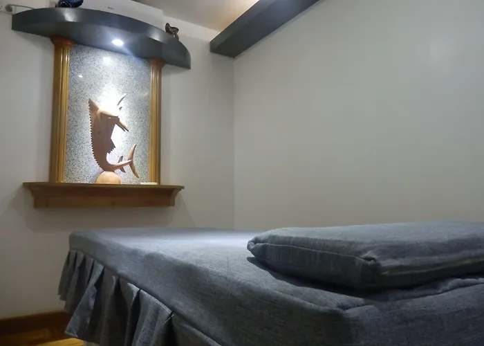 Hideaway Hotel