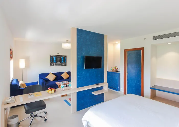 Kalyan Grand - A Business Hotel