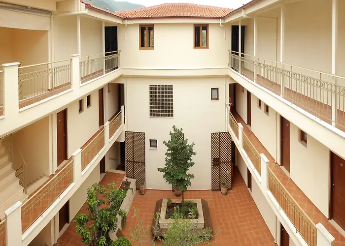 Electra Hotel