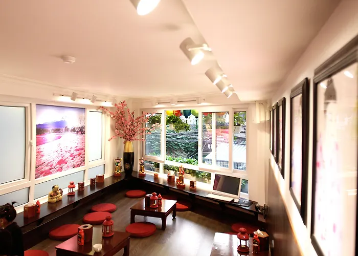 Hanoi Tomodachi House
