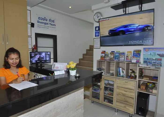 Duangjai Residence, Rooms & Apartments