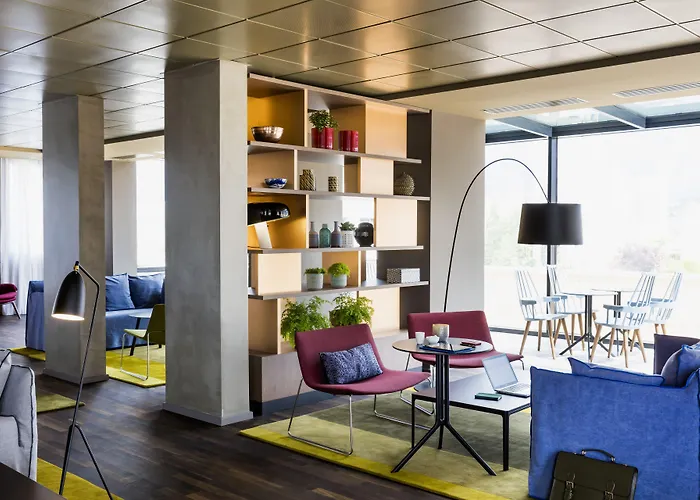 Okko Hotels Paris Rueil-Malmaison