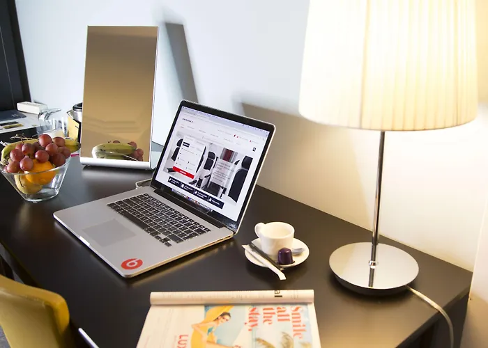 Hotel Semiramis City Center