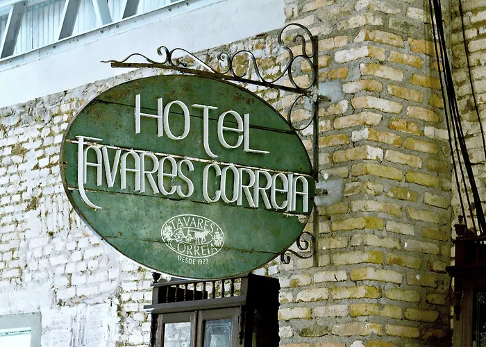 Hotel Tavares Correia