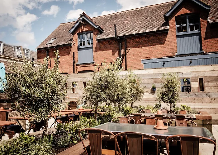 The Queen'S Head