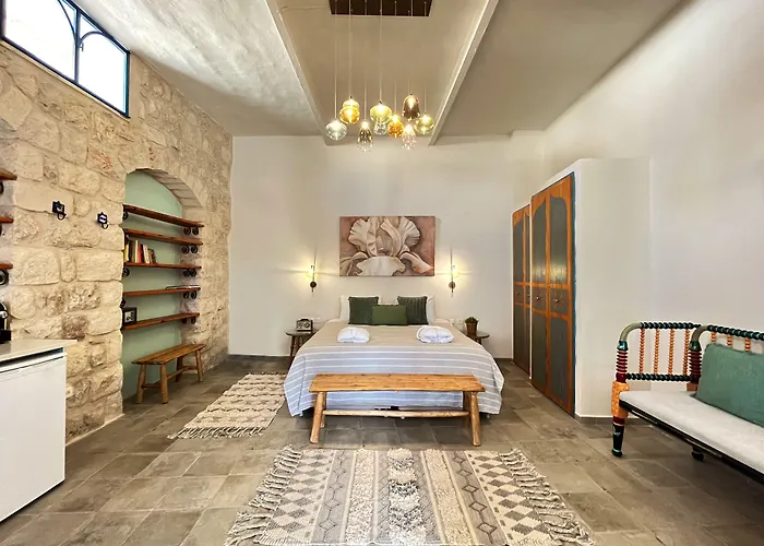 The Way Inn - Boutique Suites