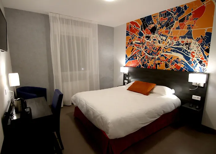 Logis Hotel - La Chambre D'Amiens