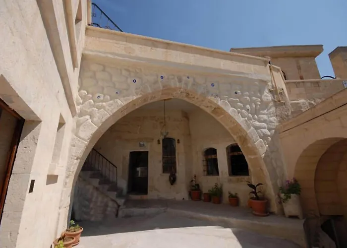 Arif Cave Hotel