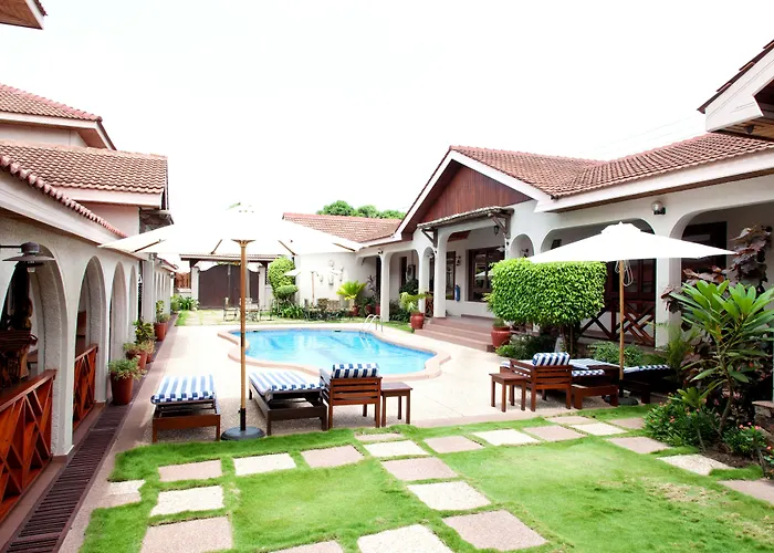 Mahogany Lodge, Cantonments
