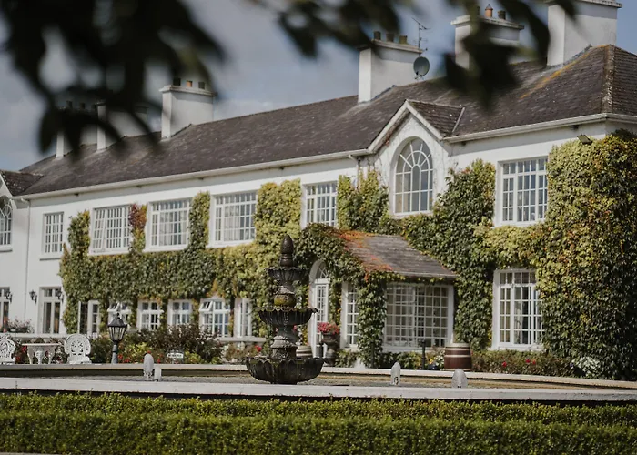 Crover House Hotel & Golf Club