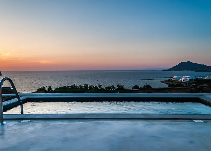 Milos Breeze Boutique Hotel