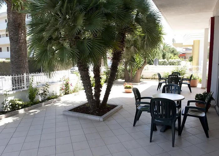 Hotel Caravel