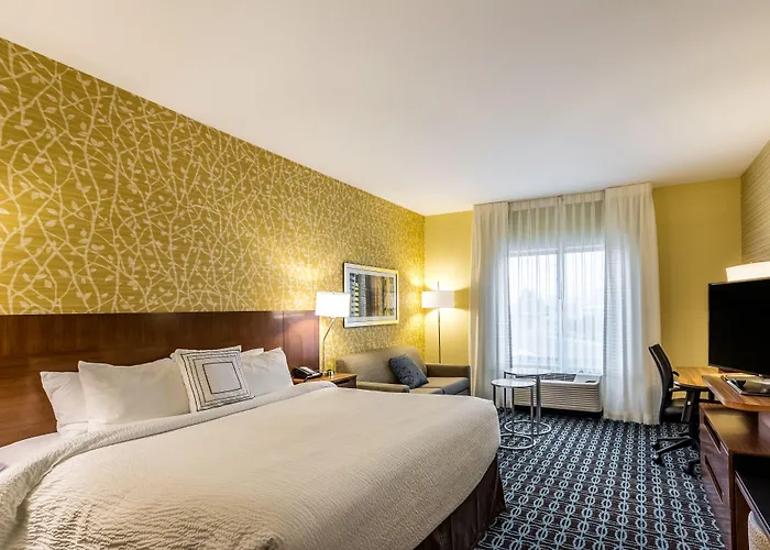 Fairfield Inn & Suites By Marriott Butte