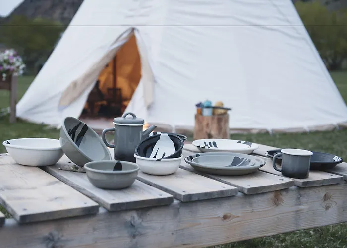 Dreamcatcher Tipi Hotel