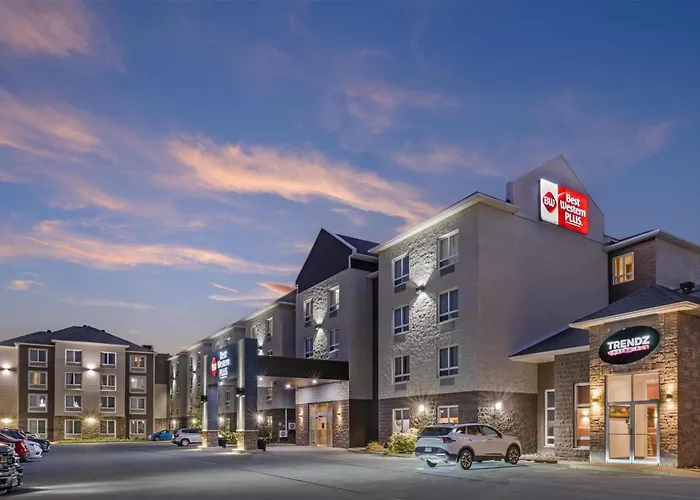 Best Western Plus Dartmouth Hotel&Suites