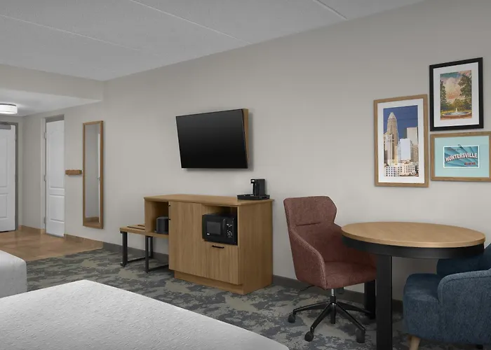 Hampton Inn & Suites Huntersville