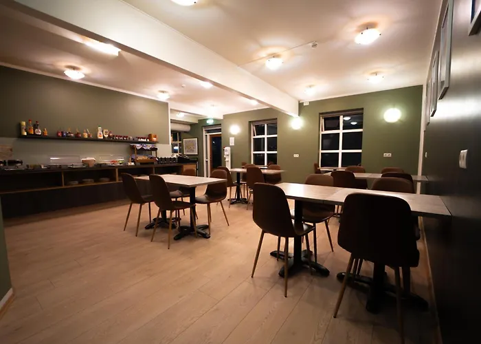Vik Troell Hotel By Troll