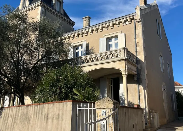 La Tour Du Maine