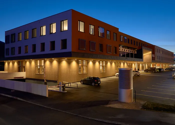 Hwest Hotel