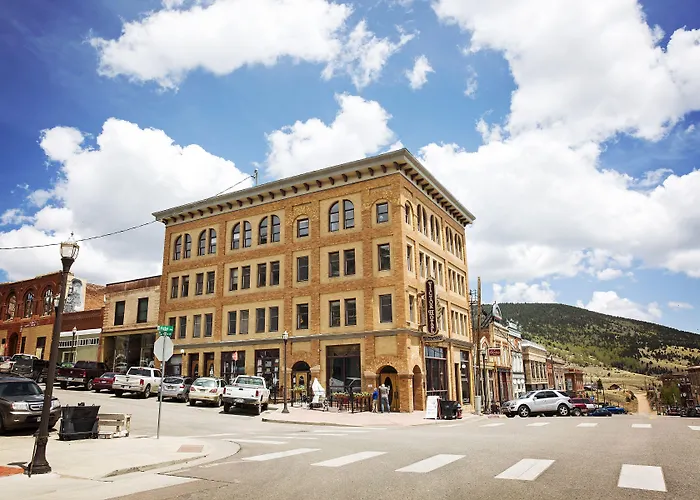 The Victor Hotel