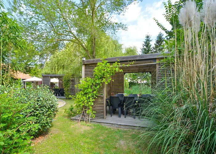 Logis - Hotel Et Restaurant La Mire
