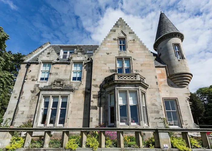 Taypark House