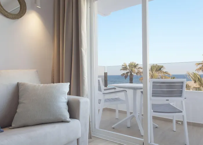 Apartamentos Ses Roquetes