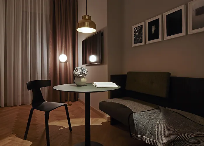 Melter Hotel & Apartments - A Neighborhood Hotel