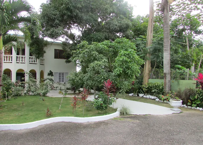 Ocean Wave Villa, Negril
